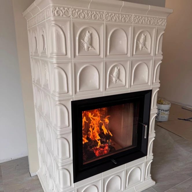 KOMINEK KAFLOWY w kolorze ECRU