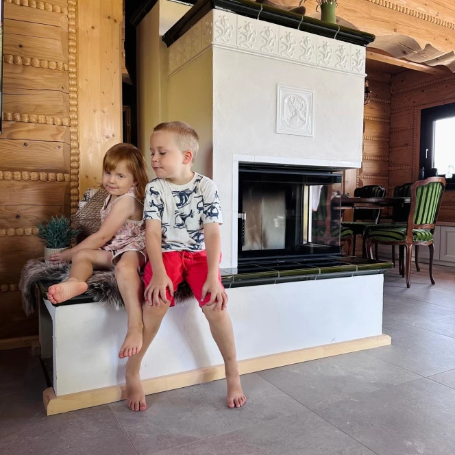 Kominek akumulacyjny narożny